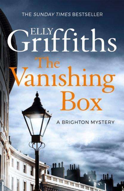 The Vanishing Box : The Brighton Mysteries 4 - The Cleeve Bookshop