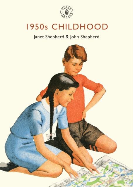 1950s Childhood : Growing up in post-war Britain - 9780747812357